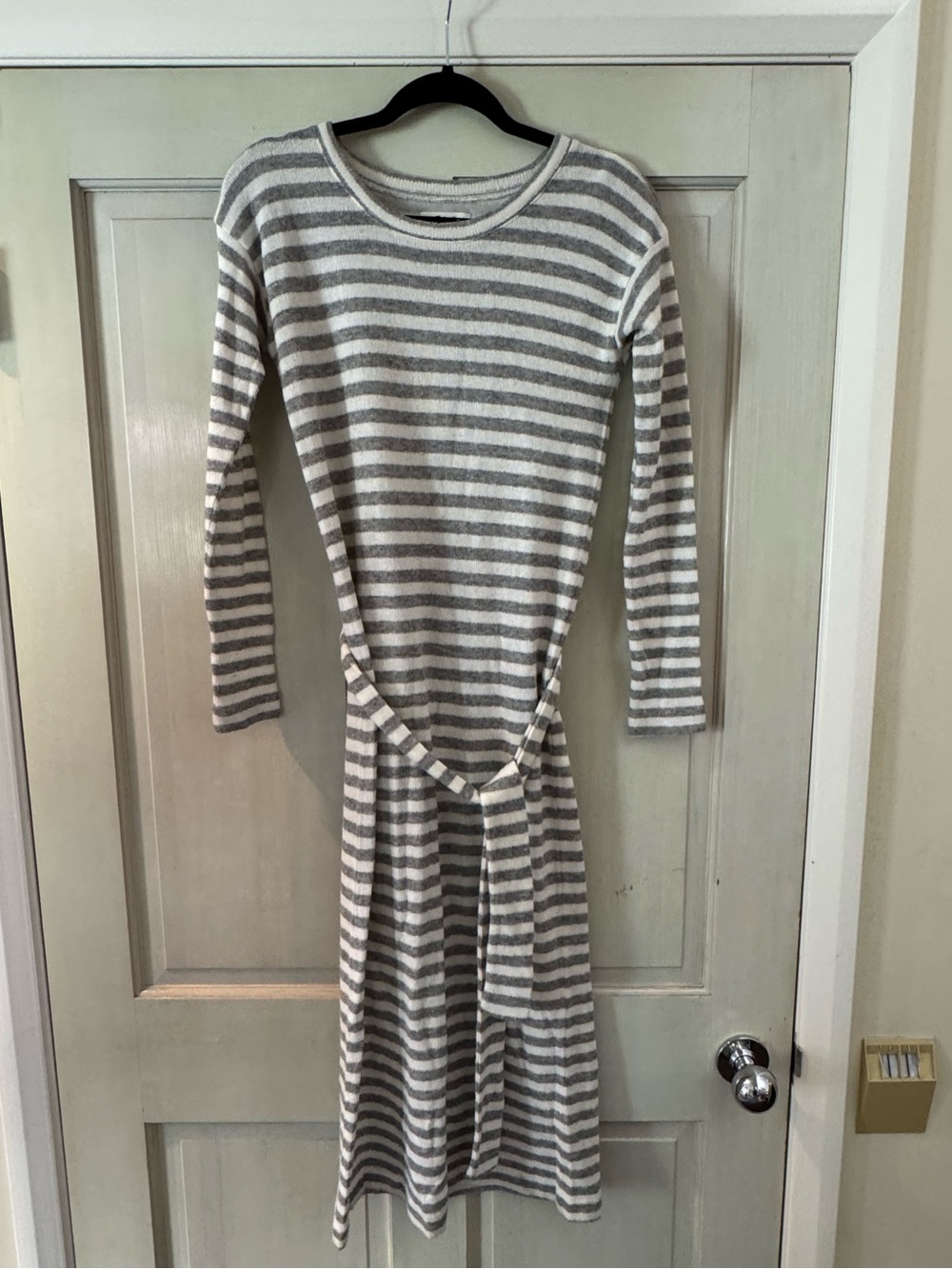 Madewell Striped Long Sleeve Knit Dress with Waist Tie - Gray & White